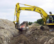 影響挖掘機(jī)破碎斗產(chǎn)量的因素有哪些？